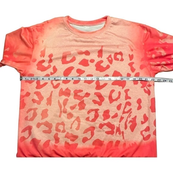 Bleached Leopard Print Pullover Pink Sz L - Picture 3 of 7